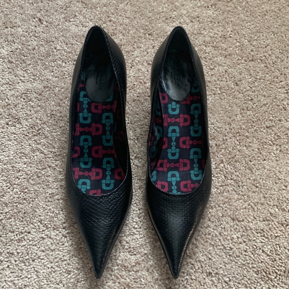 Gucci kitten heel pump